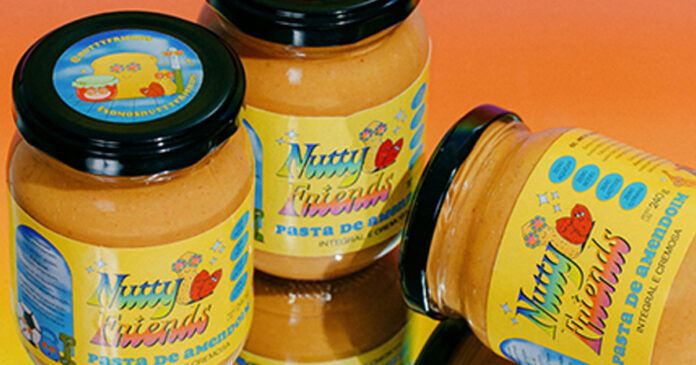 Nutty Friends, a marca de Kadu Dantas por Circolare