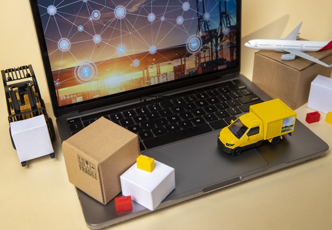 Como as transportadoras de cargas têm ajudado na logística de lojas online Como as transportadoras de cargas têm ajudado na logística de lojas online